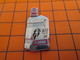 320 Pin's Pins / Belle Qualité Et Rare / THEME CARBURANTS : BIDON D'HUILE POUR MOTOS MOTUL 800 RACING EN LEGER RELIEF - Parfums