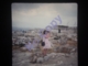 Diapositive Amateur Slide 1975 Jeune Femme Robe Au Vent Film Avec Sa Camera, Ruines De Oropos Grece - Diapositives