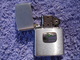 Veritable Ancien Briquet Zippo Avec Publicite John Deere (20-378) - Zippo