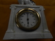 Pendule Ancienne Chien Bouledogue Céramique (?) - Alarm Clocks