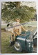 Femme Au Fusil De Chasse Assise Sur Citroen DS ID Verte 1968 Photo Originale Cliché Amateur - Automobili
