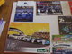 Delcampe - LE MANS 24 HEURES DU MANS AUTOMOBILE LOT DE 170 DOCUMENTS 61 CARTES POSTALES 21 PHOTOS REVUE LIVRES POSTER CARTE TELEPHO - Le Mans