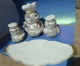 Delcampe - VTG Pottery Russia Gardner Verbilky CATS Figural Salt Pepper Shaker Bottle Tray - Andere & Zonder Classificatie