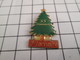 1118c Pin's Pins / Beau Et Rare / THEME : NOEL / SAPIN DE NOEL FLORIVOIRE 55 RONVAUX - Natale