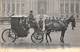 75-PARIS-LES FEMMES COCHER - Transport Urbain En Surface