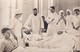 Docteurs En Médecine - Médecins -  Infirmières - Aides Soignantes Visite Médicale  - Hôpital - Blessés De Guerre - Photo - Santé