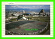 QUÉBEC - LA CITADELLE - PARADE SQUARE ANIMÉE - MESSAGERIES DE PRESSE BENJAMIN ENR -  PHOTO, YVES TESSIER - - Québec - La Citadelle