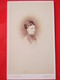 CDV Portrait Femme - Coiffure D'époque - Circa 1865/70 - Photo Sims, Tunbridge Wells ( Kent ) - TBE - Old (before 1900)