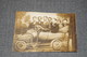 Ancienne Photo De 1924,photo Trucage,groupe Dans Un Vieux Tacot,ancètre,originale,9 Cm. / 6 Cm.collection - Automobile