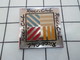 416b Pin's Pins / Beau Et Rare / THEME : MARQUES / PRET A PORTER PARFUM NINA RICCI CLUB - Marques