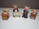 4 COCHONS MUSICIEN CHANTEUR ETUDIANT Pour Collection. - Cochons