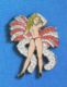 1 PIN'S //  ** PIN-UP / CABARET MOULIN ROUGE / FOLIES BERGERES & CRAZY HORSE ** . (© Qualité Collectors Série Limitée) - Pin-ups