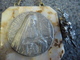 RELIGION CATHOLIQUE -  Ancien Médaille Argent Sainte Bernadette Contrecollée Sur Du Marbre Fixé Sur Du Laiton Orné - Religion & Esotericism