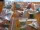 Lot De 72 Pin's Neufs - Sets