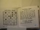 Delcampe - Chess. Robert Fischer: Great Chess Combinations (miniature Edition). English And Russian - Slawische Sprachen