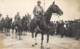 Carte-Photo Animée - Officier à Cheval, Décorations - Cérémonie D'Adieu Aux Terrasses D'Avroy, Liège - Uniformen