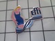 1220 Pin's Pins / Beau Et Rare / THEME : PIN-UPS / BLONDE  ET ROBE MOULANTE EFFI - Pin-ups