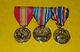 ARMEE AMERICAINE U.S : PLACARD DE TROIS MEDAILLES: NATIONAL DEFENSE , WAR ON TERRORISM EXPEDITIONARY MEDAL , WAR ON TERR - Stati Uniti