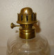 ANCIENNE LAMPE A PETROLE EN VERRE TRANSPARENT POUR LANTERNE, CHEMINS DE FER, SNCF S.N.C.F, CHEMINOT - Chemin De Fer