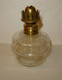 Delcampe - ANCIENNE LAMPE A PETROLE EN VERRE TRANSPARENT POUR LANTERNE, CHEMINS DE FER, SNCF S.N.C.F, CHEMINOT - Spoorweg