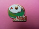 Pin's VITTEL Golf Balle En Relief RARE - Golf