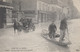 Evènements - Inondations - Paris Janvier 1910 - Fiacre Dans Une Rue De Grenelle - Attelage - Barque - Inondations