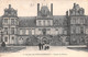 9785"PALAIS DE FONTAINEBLEAU-FAÇADE DU CHÂTEAU" ANIMATA-VERA FOTO-CARTOLINA SPEDITA1910 - Ile-de-France