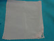 Lot De  4 Mouchoirs Ou  Pochette Belle Broderie Monogramme - Handkerchiefs