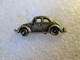 PIN'S   VOLKSWAGEN  COCCINELLE    RELIEF  Etain - Volkswagen