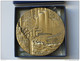 Superbe Médaille En Bronze YVES CHAUVIN  Prix Nobel De Chimie 2005 **** EN ACHAT IMMEDIAT **** - Professionnels / De Société