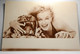 105-194 Marilyn Monroe Modern 4x6 Postcard Classico New CPM Luxe Neuf - Beroemde Vrouwen
