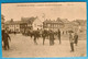 Carte Postale Ancienne - Les Grèves Du Nord - à Denain - Une Patrouille Au Repos - Mijnen