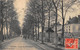 Houdan        78         Avenue De La République        (voir Scan) - Houdan