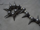 Delcampe - Vintage - Reste De Bijou Punk/Gothique Perles Pics (Pour Pièces) - Pearls