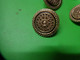 Lot De 10 Boutons Ajoures Ancien -dore- - Boutons