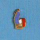 1 PIN'S //  ** F.F.JUDO / FÉDÉRATION FRANÇAISE DE JUDO ** - Judo