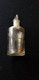 PARFUM Flacon Publicitaire En Verre Blanc Relief C BONNIN E PASCAL GRAND HOTEL PARIS 75 L GIRAULT Succésseur - Accessoires