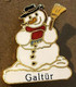 ATTENTION C'EST UNE BROCHE - BONHOMME DE NEIGE - GALTÜR - SNOWMAN - SCHNEEMANN - PUPAZZO DI NEVE - Personnes Célèbres