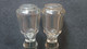 2 BOUCHONS IDENTIQUES DE CARAFE EN VERRE - Karaf