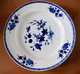 Grand Plat Porcelaine De Tournai Décor à La Mouche - 31,2 Cm - Bleu Intense - Doornik (BEL)