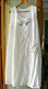 Delcampe - Robe Ancienne - Tres Bon Etat - Coton Drap - Avec Broderies - Sonstige & Ohne Zuordnung