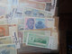 MONDE 100 BILLETS La PLUPART SOUS PLASTIQUES-QUELQUES DOUBLONS (RH.99) 450 Grammes - Lots & Kiloware - Banknotes