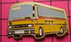 113a Pin's Pins / Beau Et Rare / THEME : TRANSPORTS / AUTOBUS SETRA PTT JAUNE ET ROUGE - Trasporti