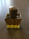 Flacon Ancien De Parfum Ou Eau De Toilette De Voyage Plein Non Identifié Environ 50ml - Miniature Bottles (without Box)