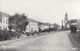 AK - GÖLLERSDORF (Hollabrunn) - Ortsstrasse Mit Häuserzeile Im Ortskern 1950 - Hollabrunn