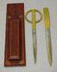 Delcampe - NECESSAIRE De BUREAU LE TANNEUR OUVRE LETTRES & CISEAUX - Letter-opener