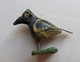 8 Oiseaux Miniatures En Bois Peint - Hauteur  Environ 3 Cm - Other & Unclassified