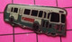 SP01 Pin's Pins / Beau Et Rare / THEME : TRANSPORTS / AUTOBUS ROUTIER VERT ET BLANC SMVS ? - Transportes