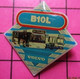 SP01 Pin's Pins / Beau Et Rare / THEME : TRANSPORTS / AUTOBUS ROUTIER VOLVO B10L - Transportation