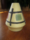 PETIT VASE ART DECO BAUHAUS STYLE CERAMIQUE ALLEMANDE NUMEROTEE BIBELOT OBJET DE VITRINE - Andere & Zonder Classificatie